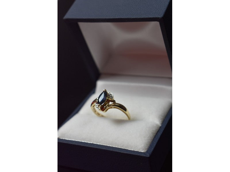 10K Yellow Gold Blue Topaz & Diamonds Ring Size 8