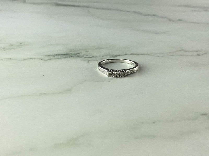 925 Sterling Silver White Topaz Ring Size 6.5