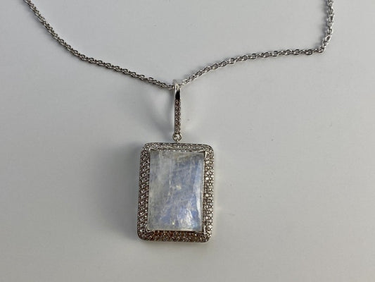 925 Sterling Silver Moonstone & CZ Chain With Pendant