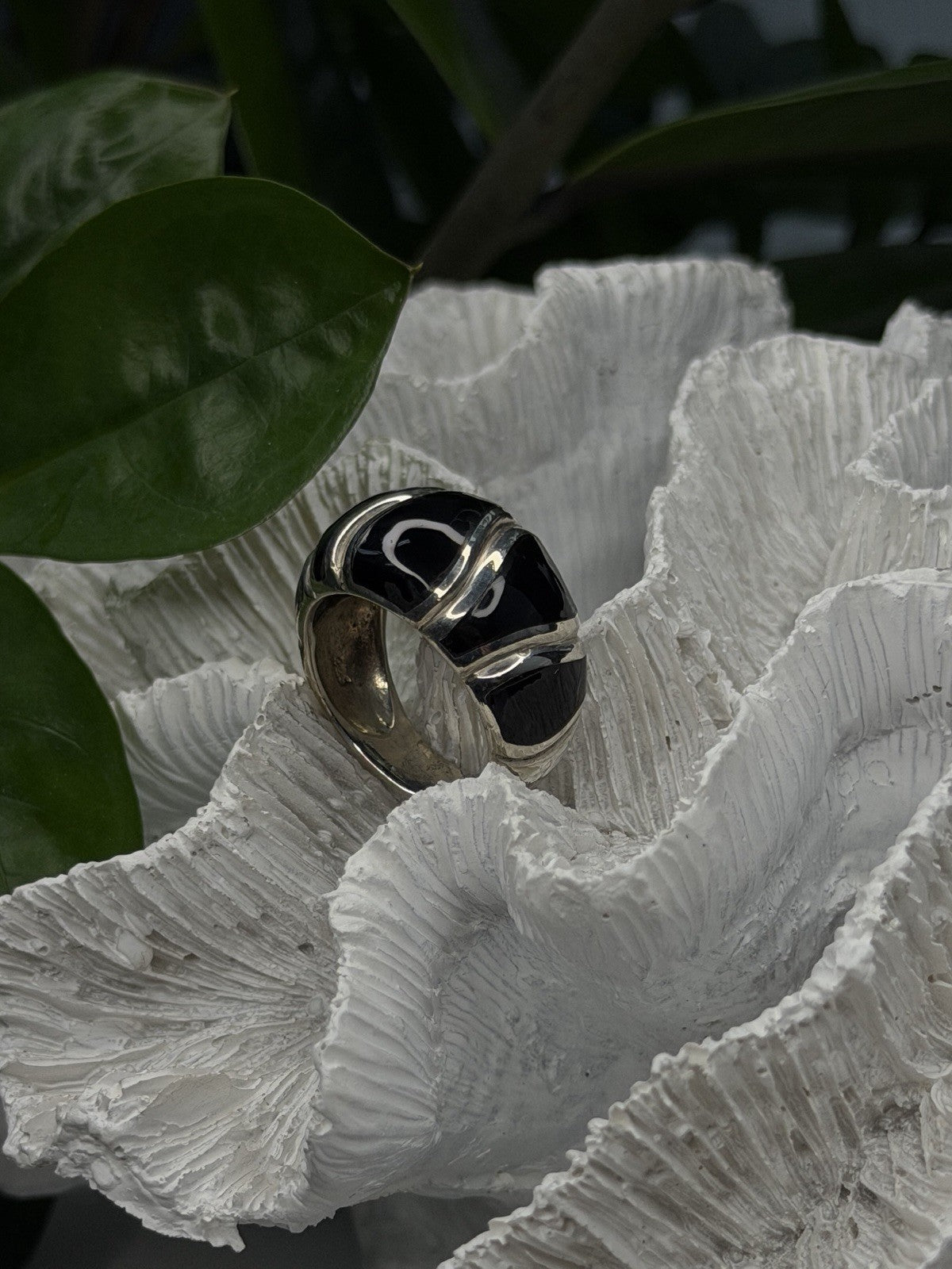 Elegant 925 Sterling Silver Black Onyx Ring Size 8.5