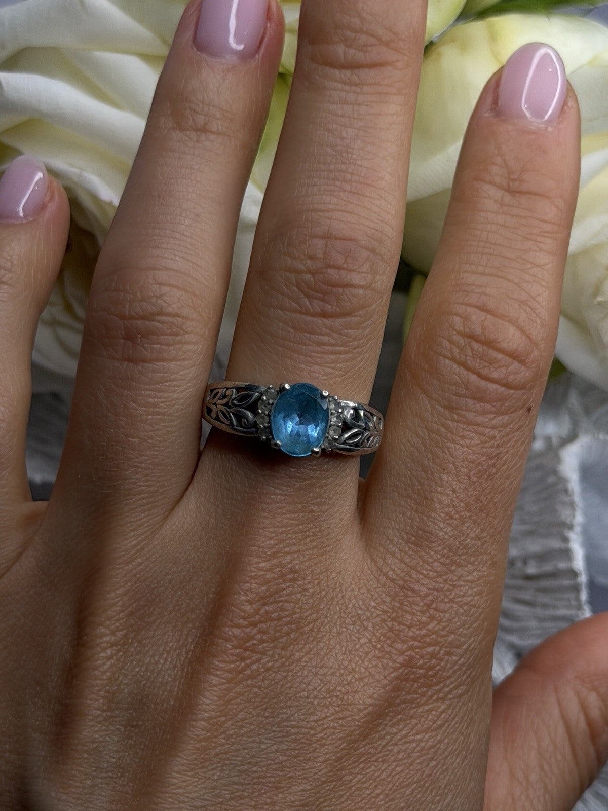 Vintage Filigree 925 Sterling Silver Blue & Clear Topaz Ring Size 8.5