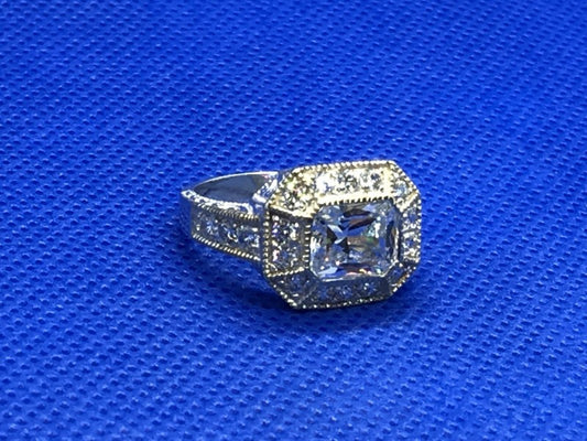 925 Sterling Silver CZ Ring Size 8.5