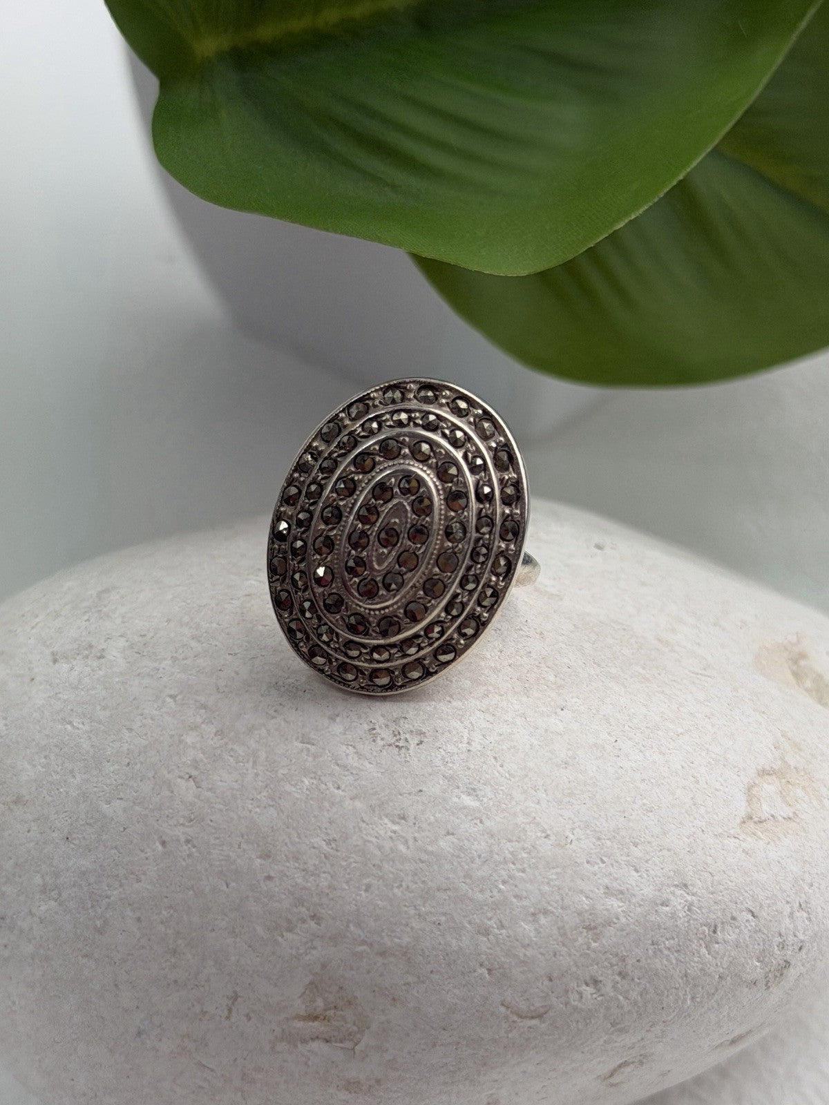 Beautiful Vintage 925 Sterling Silver Marcasite Ring Size 6