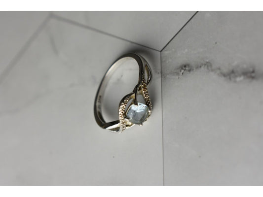 925 Sterling Silver Blue Spinel & CZ Ring Size 9