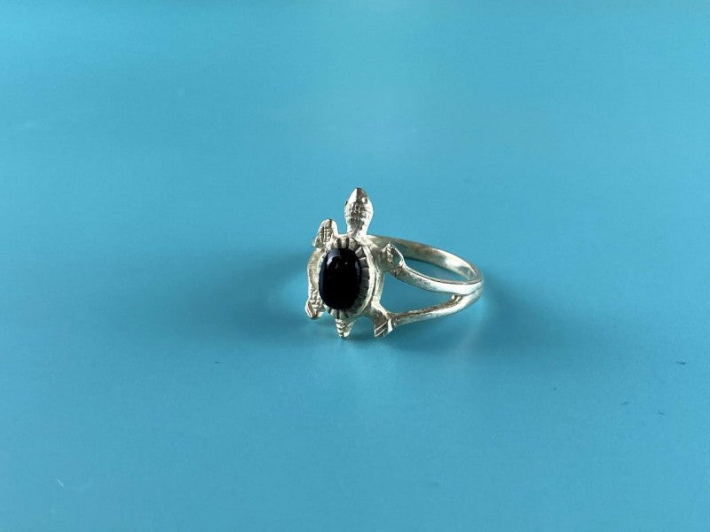 925 Sterling Silver Black Onyx "Turtle" Ring Size 5.5