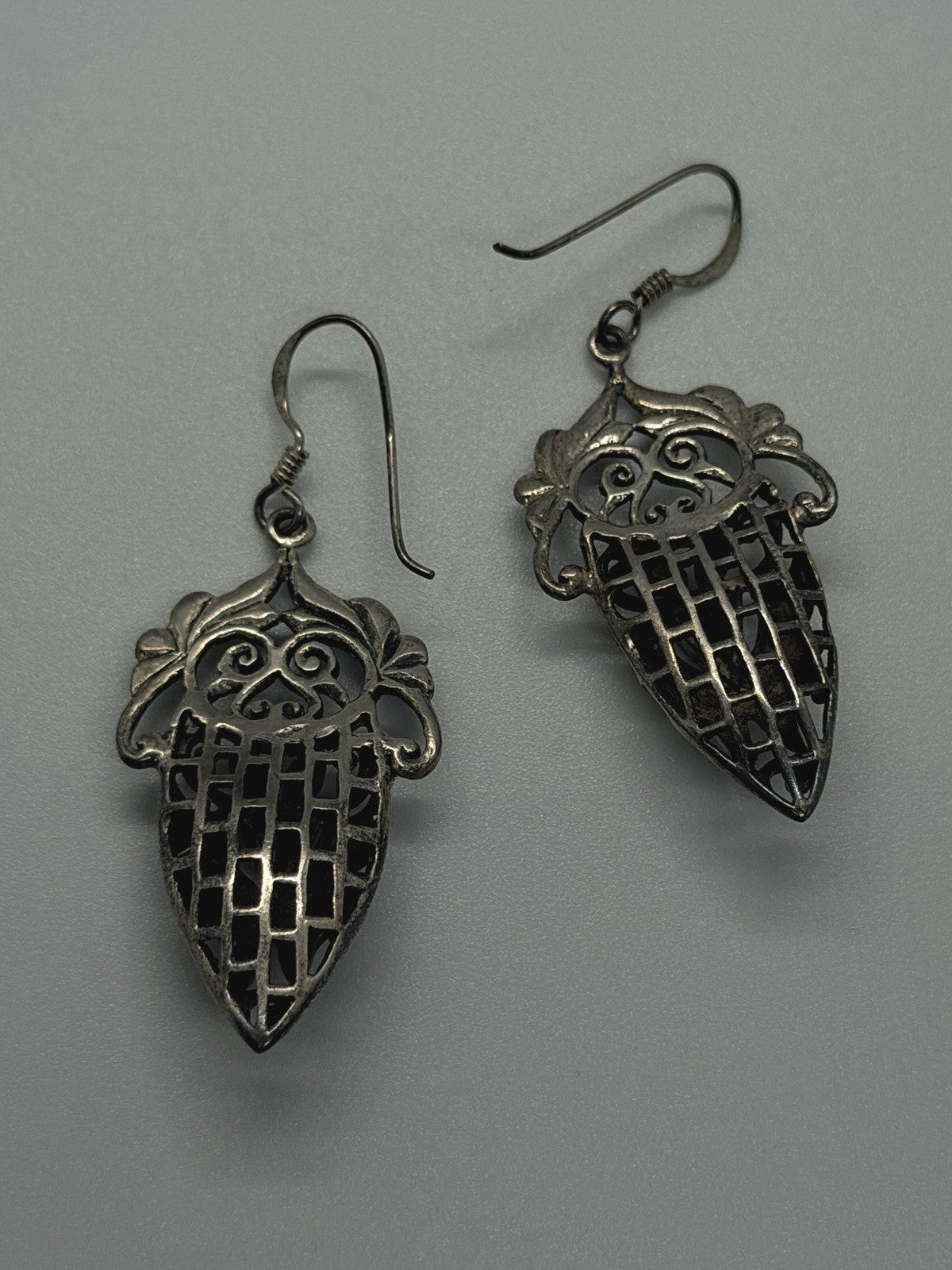 Vintage 925 Sterling Silver Black Onyx Filigree Art Nouveau Style Earrings