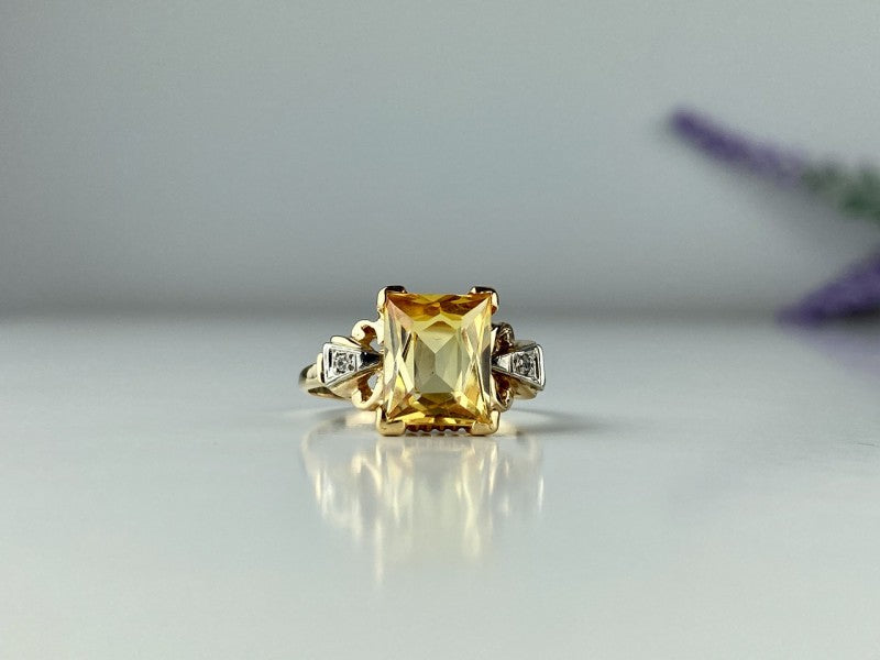 10K Yellow Gold Yellow Topaz & Diamonds Ring Size 9.75