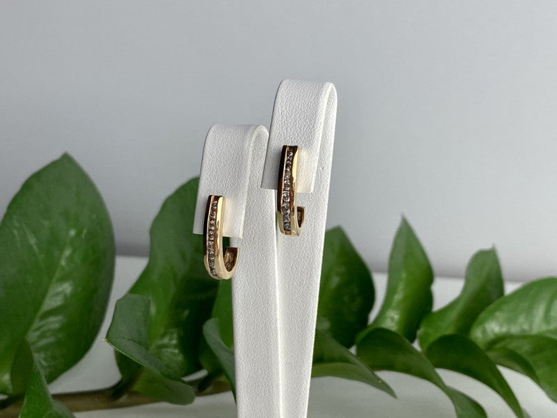 10K Yellow Gold White Sapphires Classic Stud Earrings