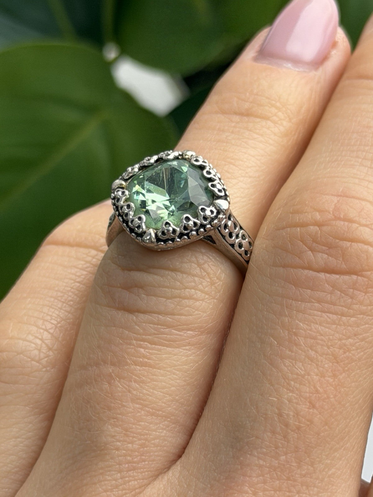 925 Sterling Silver Cushion-Cut Green Peridot Ring Size 5.5