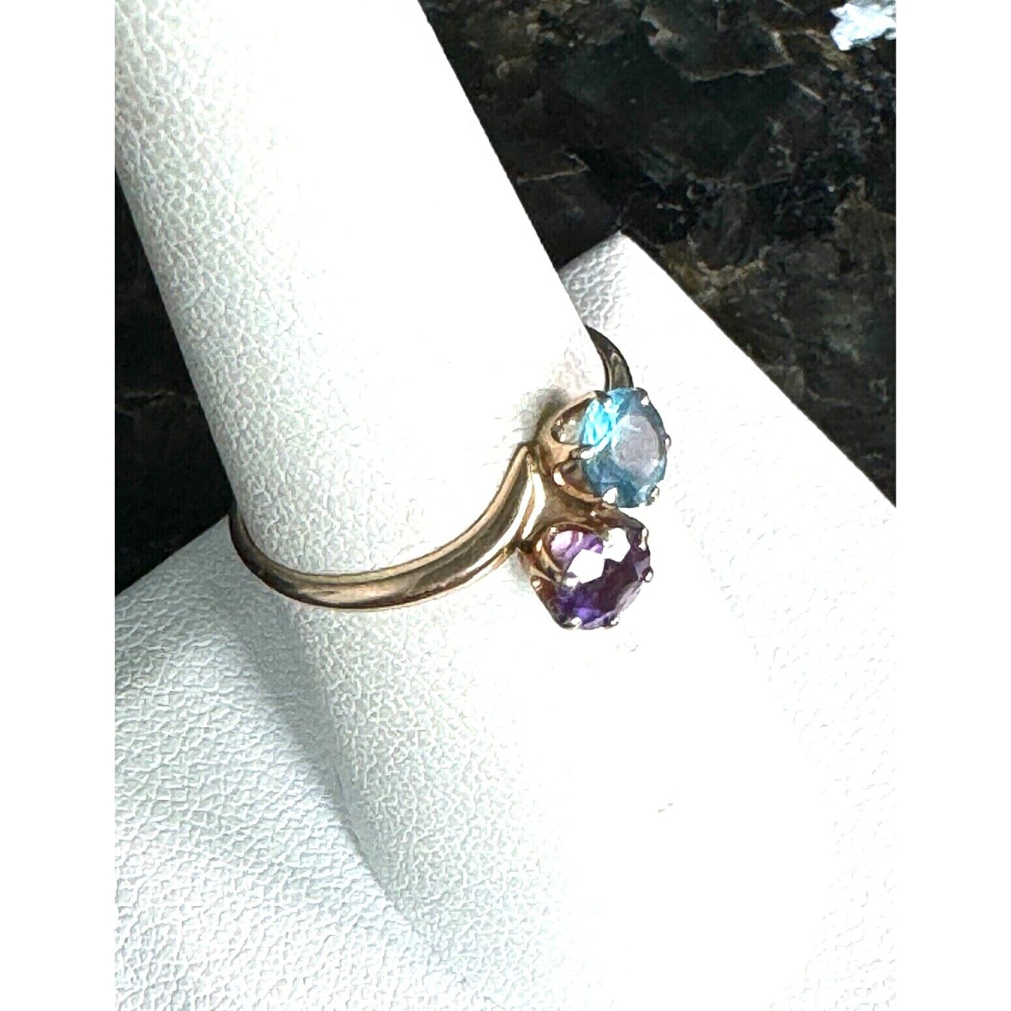 YELLOW GOLD TOPAZ AND AMETHYST RING SIZE 7.75 SKY