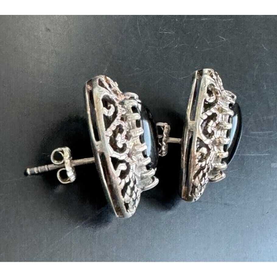 ORNATE 925 STERLING SILVER AND ONYX EARRINGS SKY