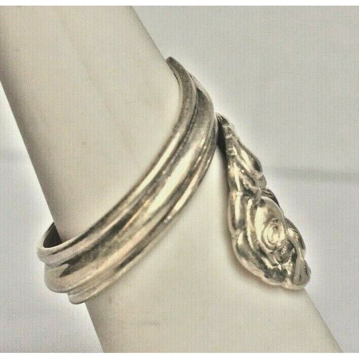 WALLACE STERLING SILVER "ROSE" FINGER RING. SIZE 6-6.5 SKY