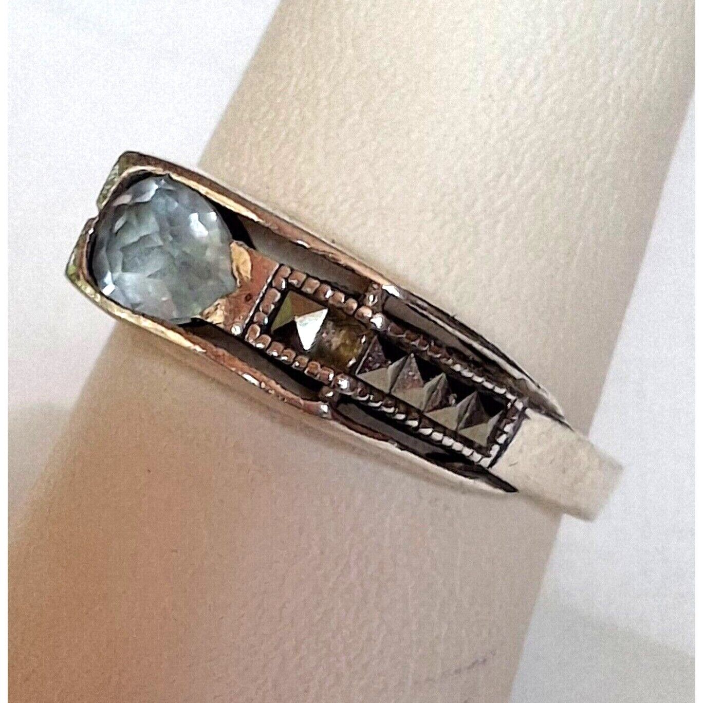 925 STERLING SILVER TOPAZ AND MARCASITES RING SIZE 8.75 SKY