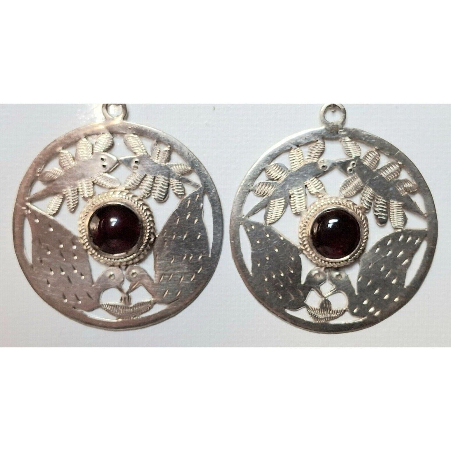 925 STERLING SILVER AND GARNETS SWANS EARRINGS SKY