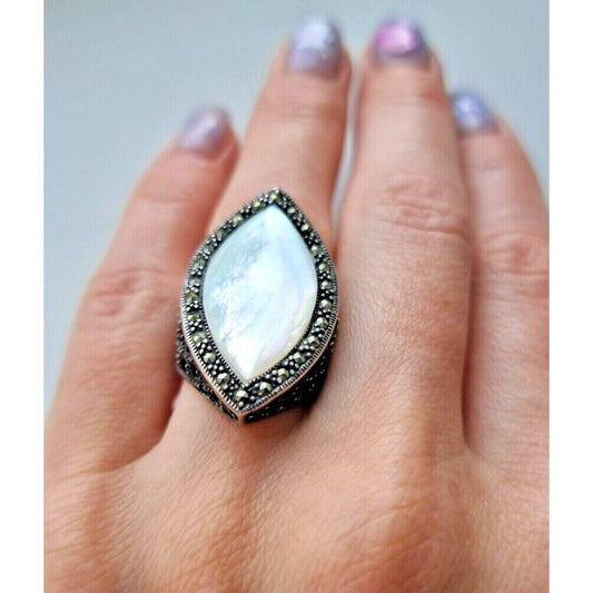 925 STERLING SILVER MARQUISE Shape MOTHER OF PEARL AND MARCASITES RING SIZE AT