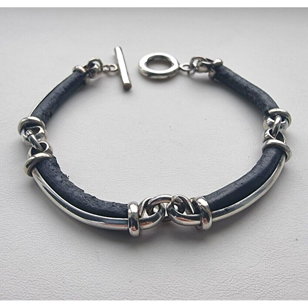 925 STERLING SILVER AND LEATHER LINK TOGGLE BRACELET  8.5 INCH AT