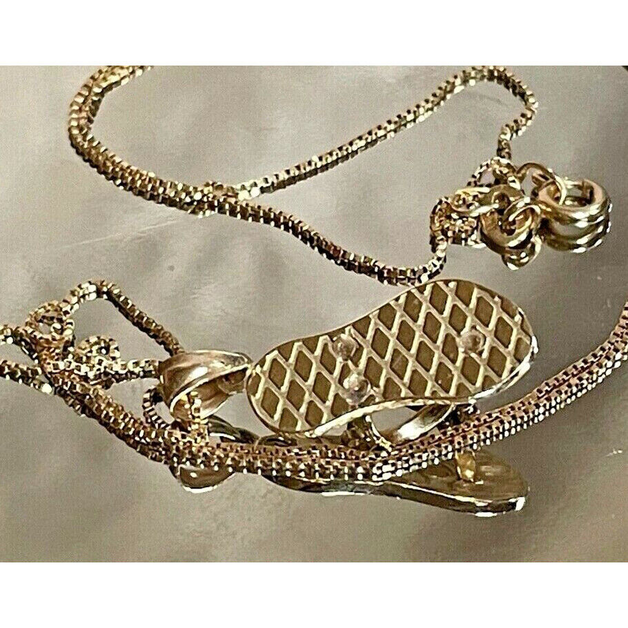 14K YELLOW GOLD  SLIPPER FLIP-FLOP SHOE PENDANT NECKLACE SKY