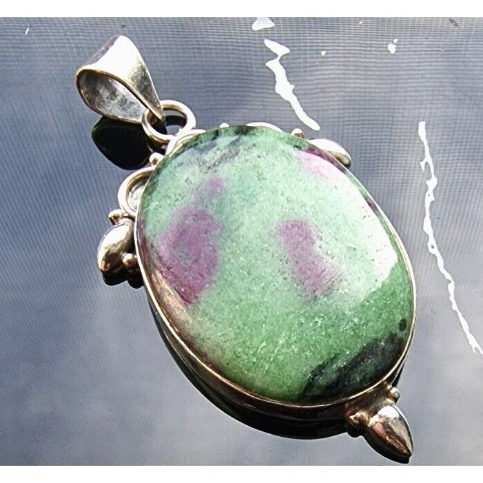 925 STERLING SILVER NATURAL RUBY ZOISITE CABOCHON PENDANT AT