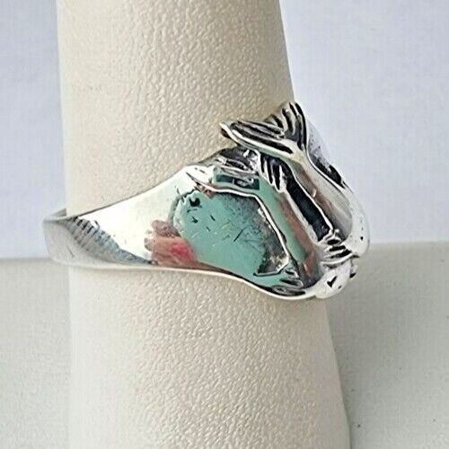 925 STERLING SILVER TWO DOLPHINES RING SIZE 8.75 AT