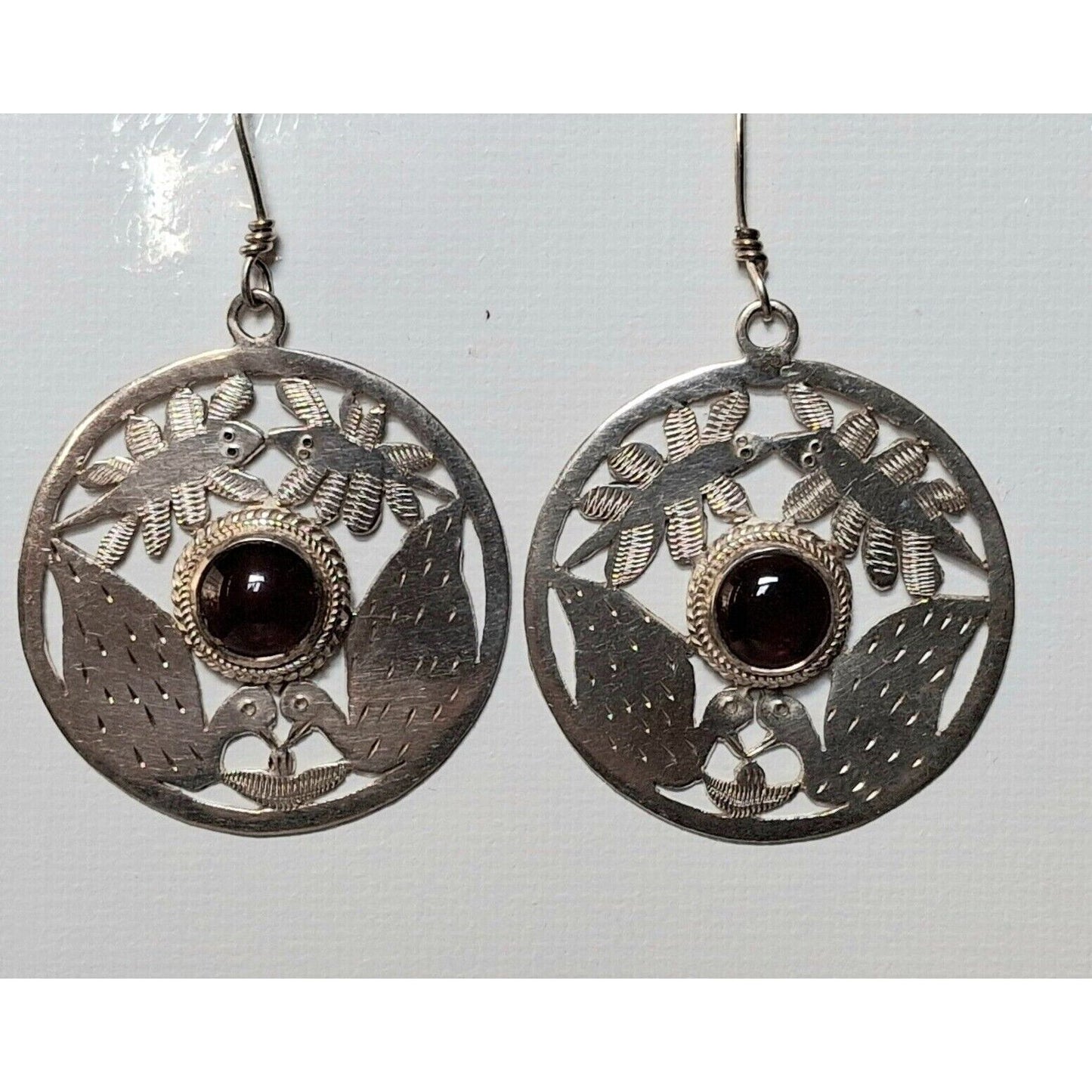 925 STERLING SILVER AND GARNETS SWANS EARRINGS SKY