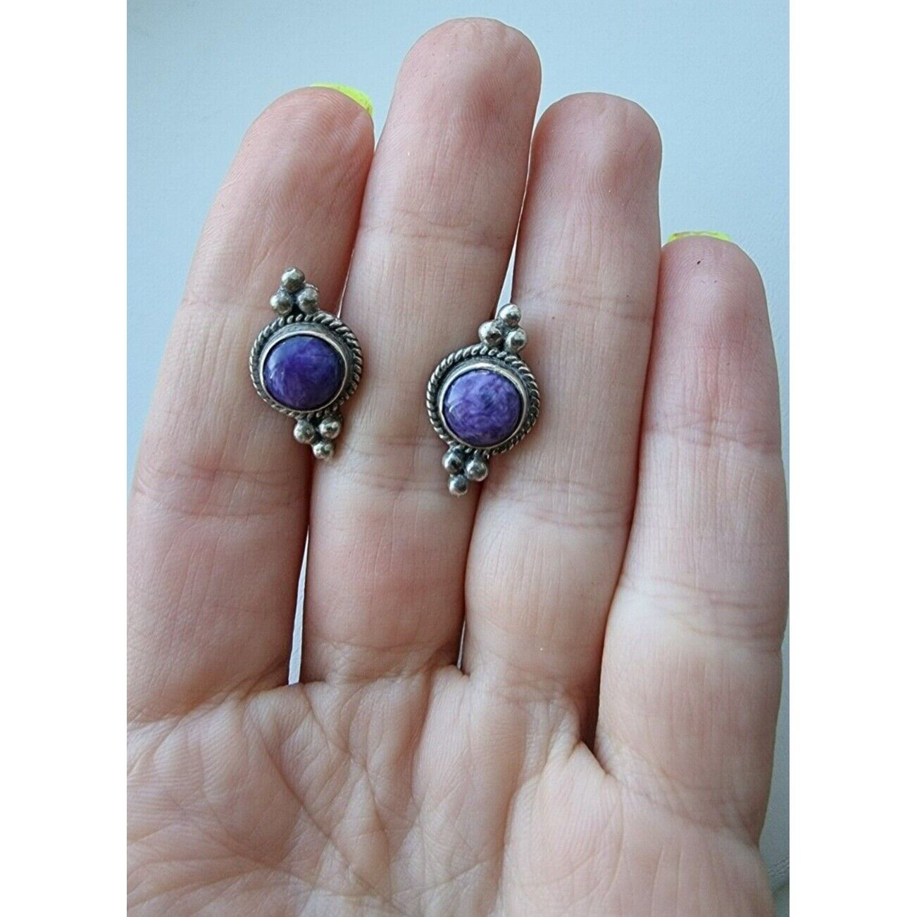 925 STERLING SILVER SOUTH WEST DESIGN PURPLE CHAROITE EARRINGS AT