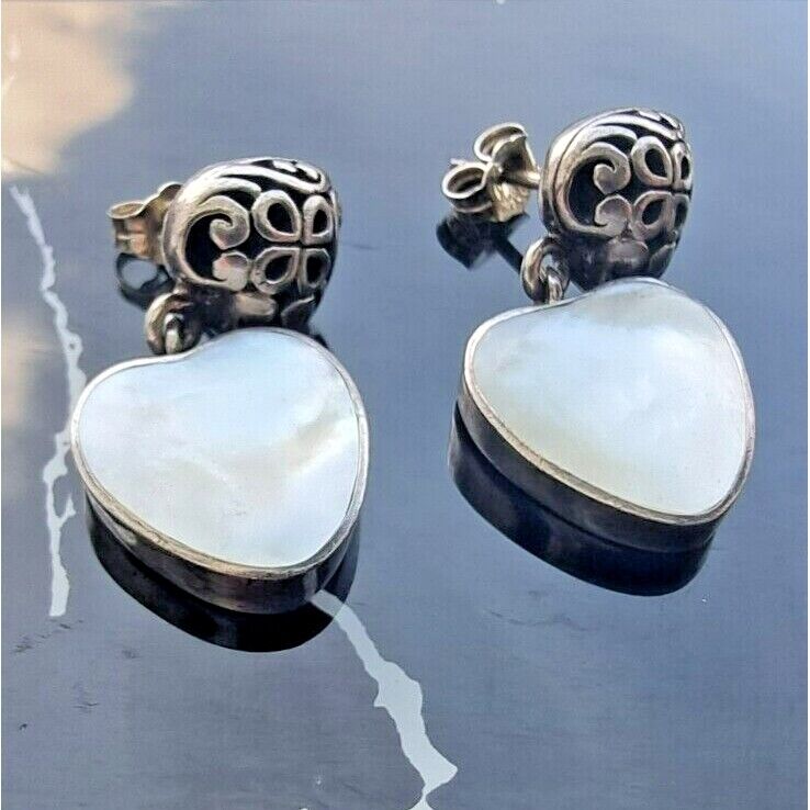 VINTAGE 925 STERLING SILVER MOTHER OF PEARL HEARTS EARRINGS AT