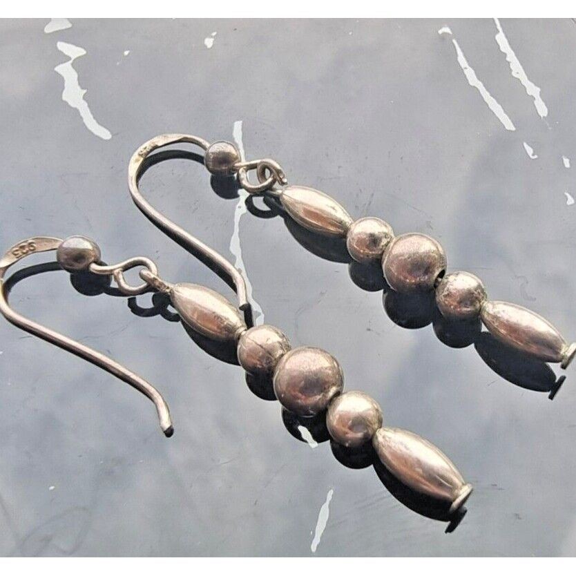 VINTAGE 925 STERLING SILVER HANDMADE NAVAJO BEAD EARRINGS AT