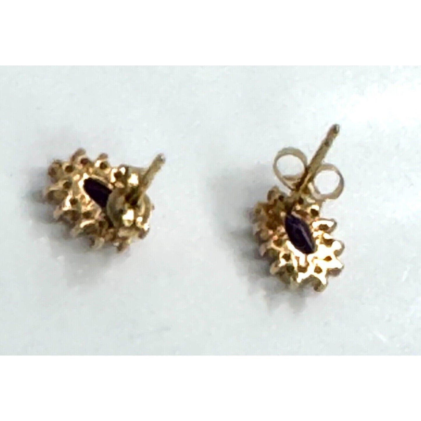 T & C 14K YELLOW GOLD AMETHYST AND DIAMOND STUD EARRINGS SKY