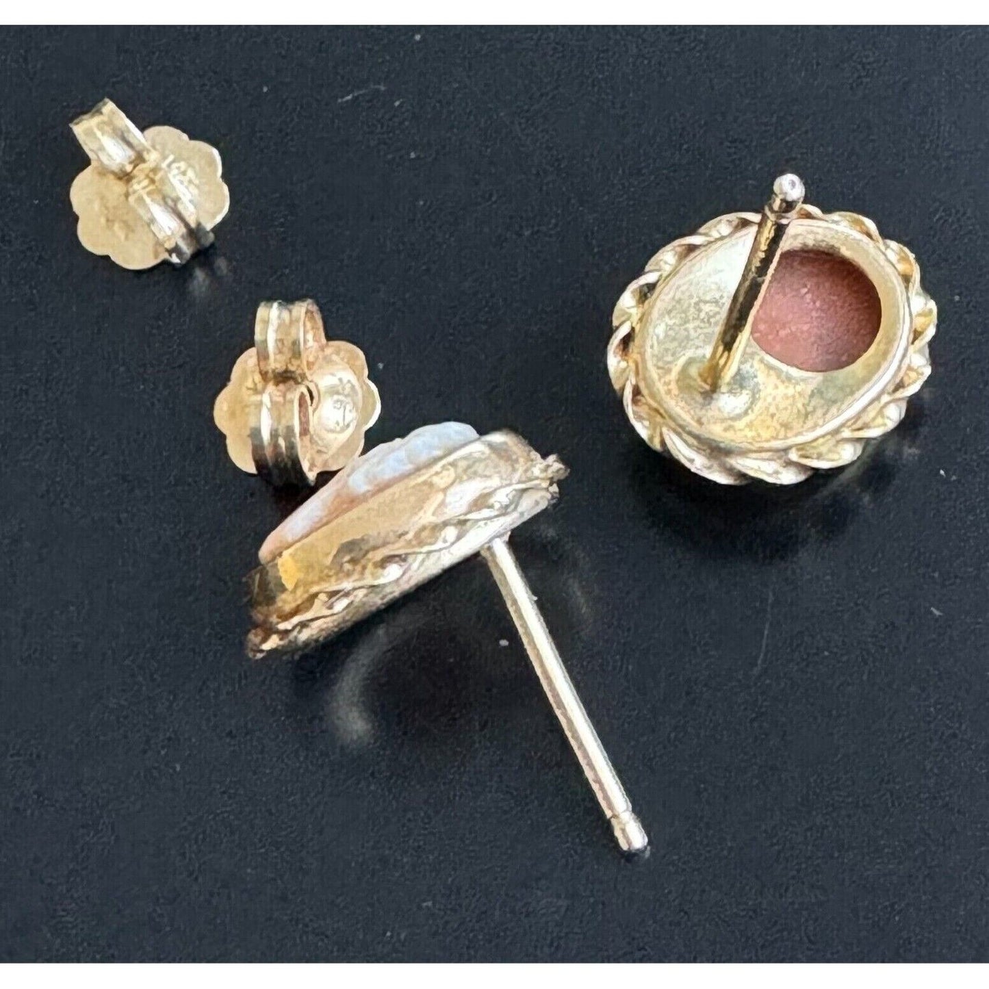 14K YELLOW GOLD SHELL CAMEO STUD EARRINGS SKY