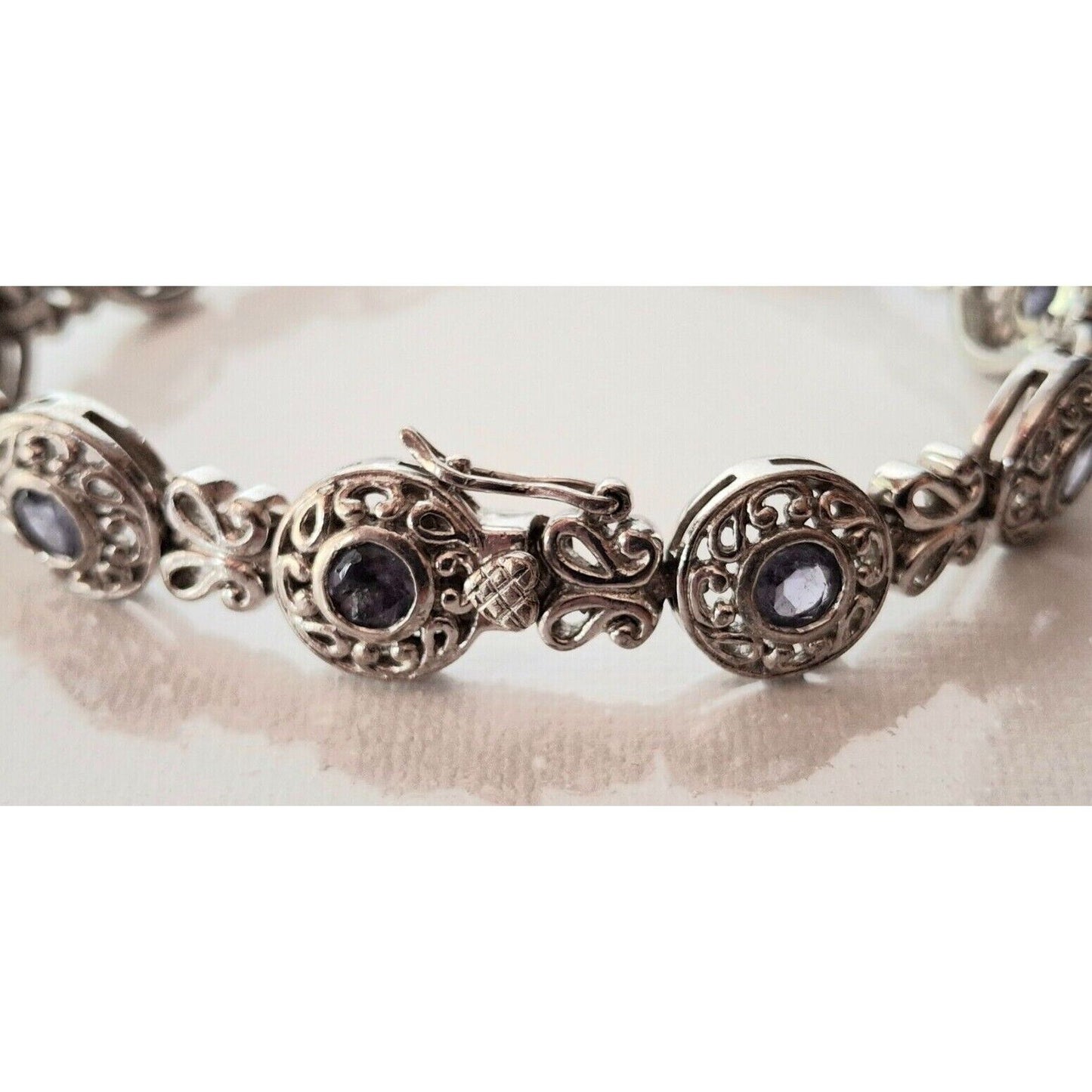 925 STERLING SILVER AND TANZANITE BRACELET SKY