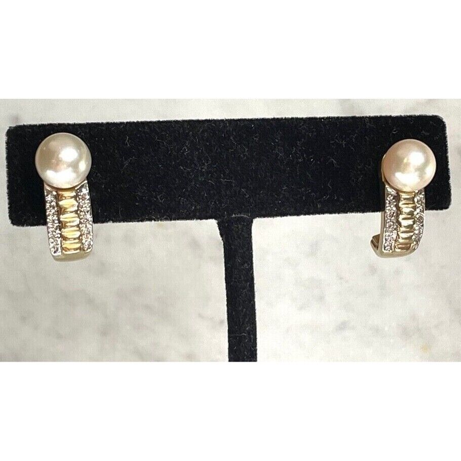 YELLOW GOLD PEARL AND DIAMOND SEMI-HOOP EARRINGS SKY