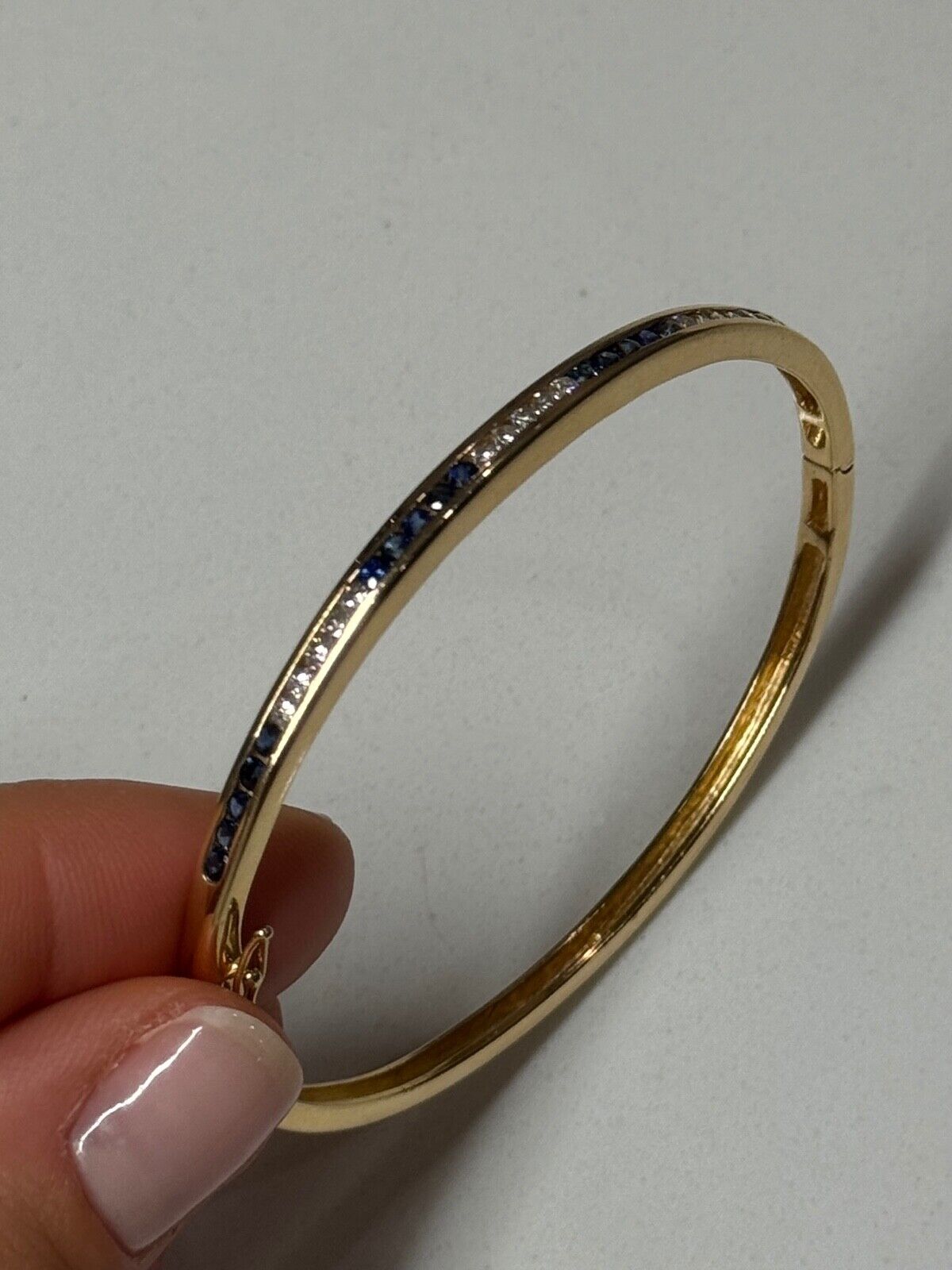 14K YELLOW GOLD BRACELET BLUE & WHITE SAPPHIRE