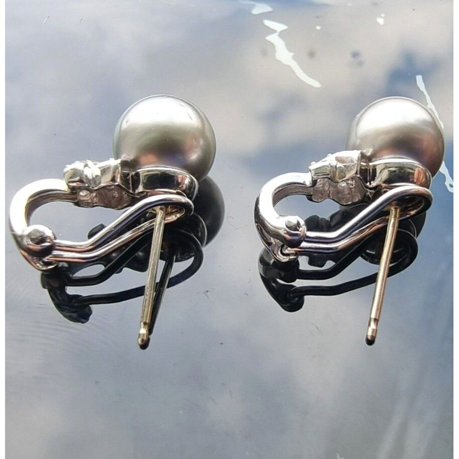 14K WHITE GOLD GREY  PEARL AND DIAMOND EARRINGS WITH OMEGA CLIP AT