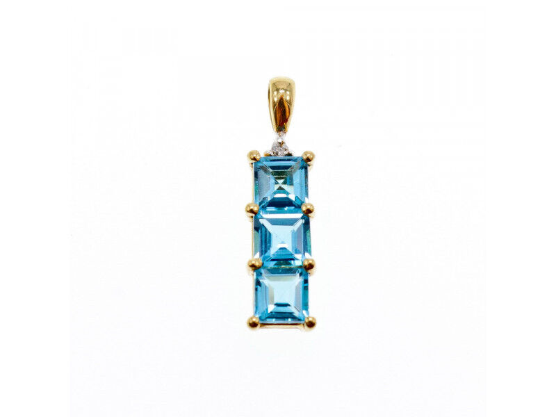 14K YELLOW GOLD BLUE TOPAZ & DIAMOND PENDANT