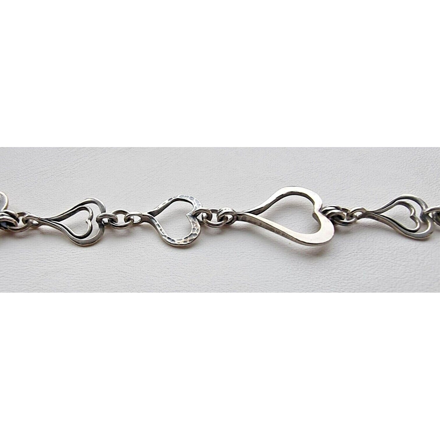 SILPADA 925 STERLING SILVER SPREAD THE LOVE HAMMERED HEART LINK BRACELET AT