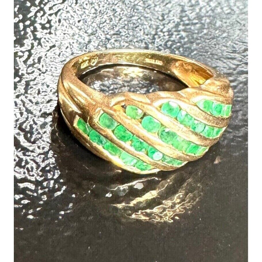 YELLOW GOLD AND EMERALD BAND RING SIZE 6.25 SKY