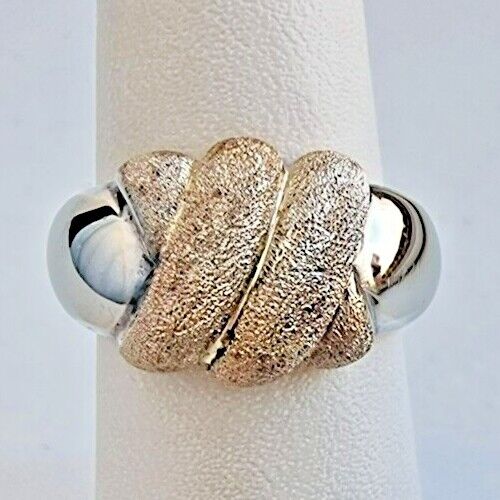 925 STERLING SILVER TWO TONE HAMMER FINISHED RING SIZE 7 AT