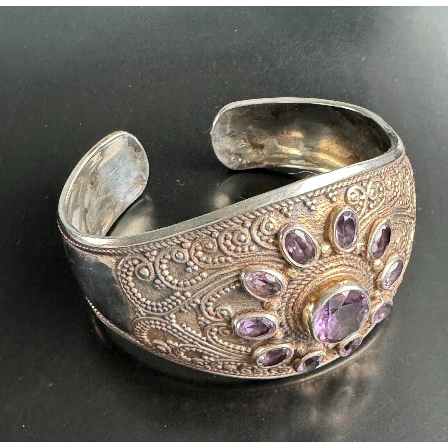 BEAUTIFUL 925 STERLING SILVER AND AMETHYST CUFF BRACELET SKY