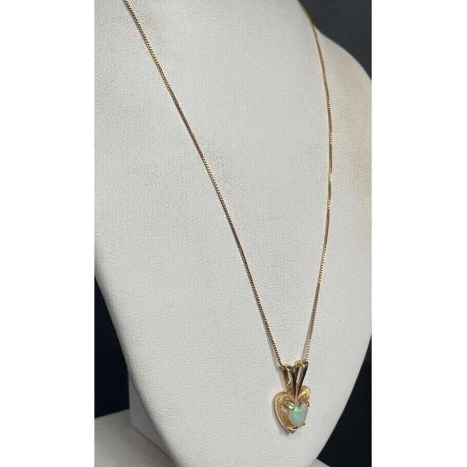 14K YELLOW GOLD AND OPAL HEART PENDANT NECKLACE SKY