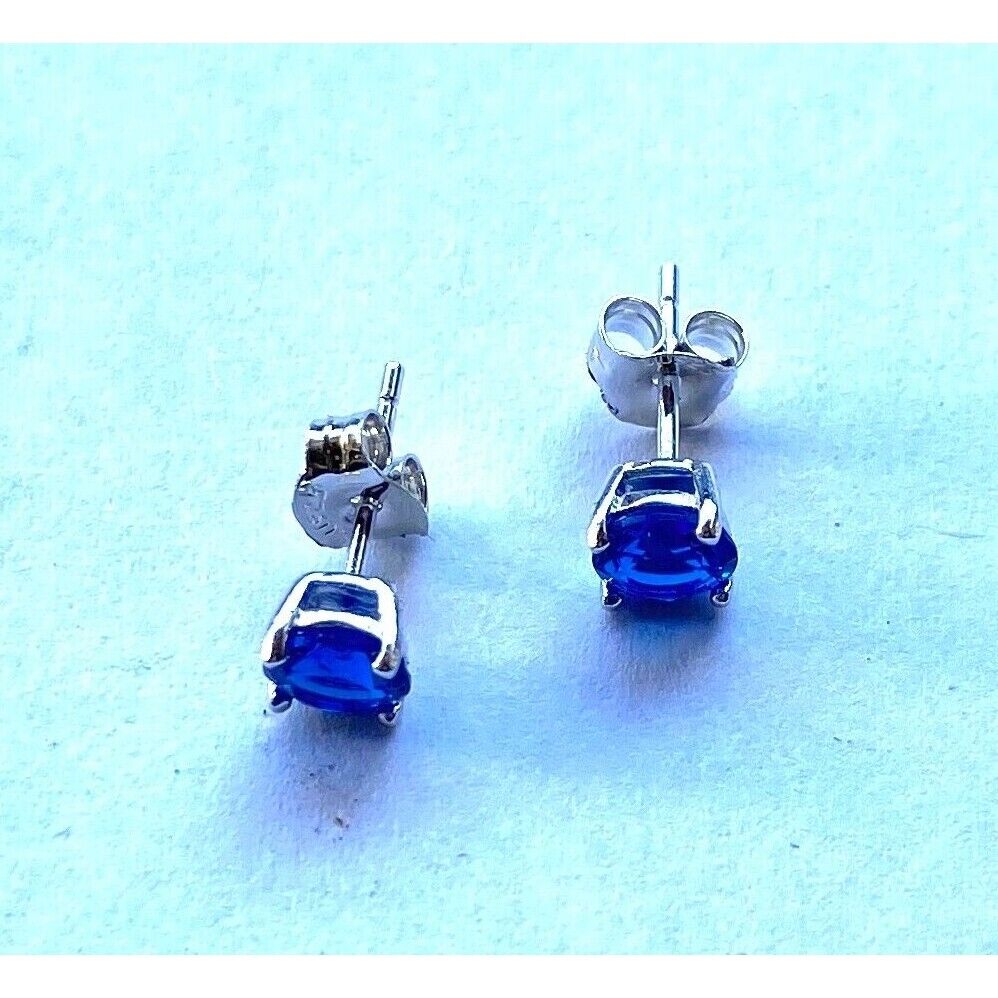 925 sterling silver 5mm  blue color crystal  earrings AT