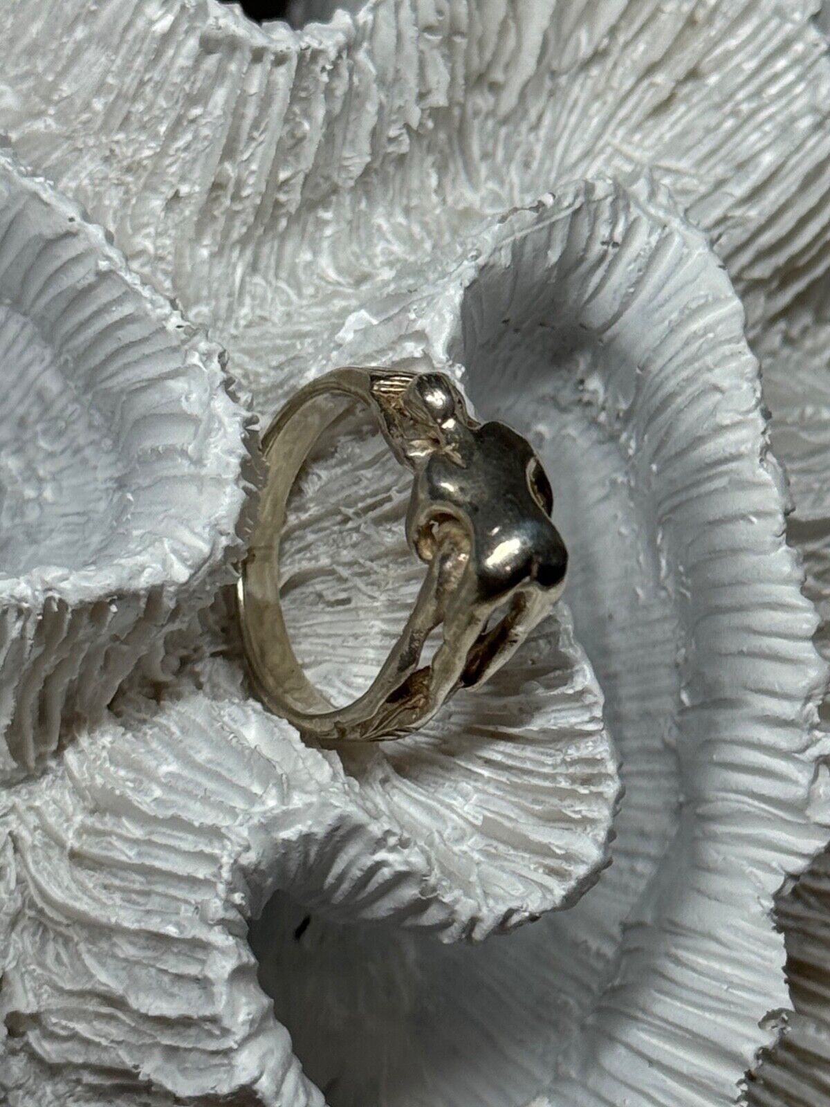 925 STERLING SILVER KAMASUTRA RING SIZE 7