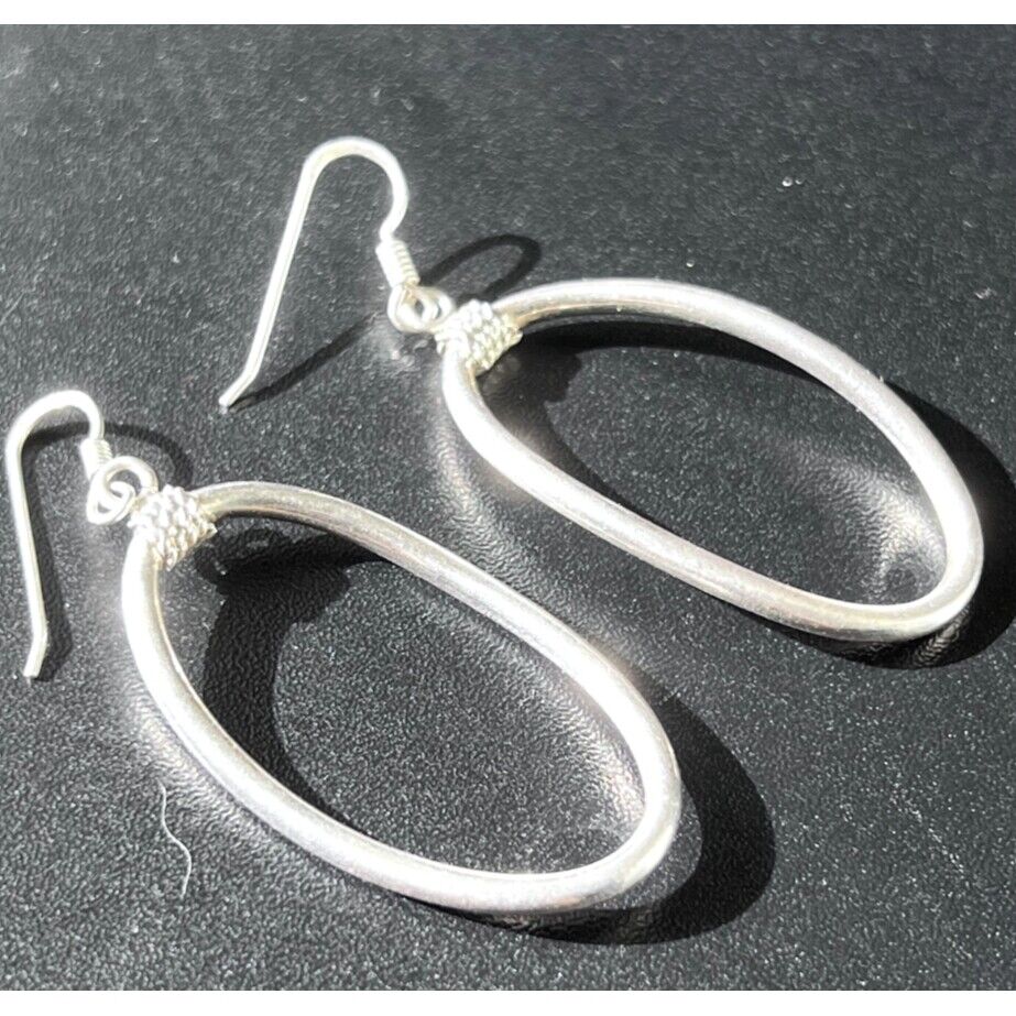 MILOR ITALY 925 STERLING SILVER CARVED OVAL HOOPS EARRINGS SKY