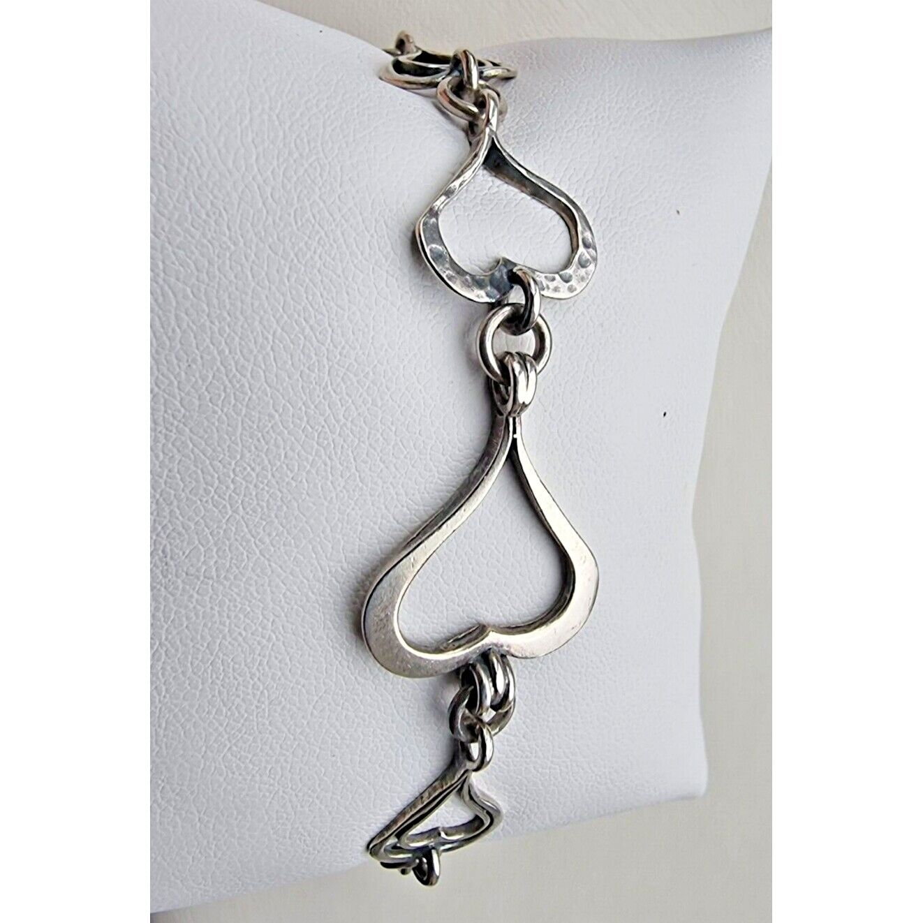 SILPADA 925 STERLING SILVER SPREAD THE LOVE HAMMERED HEART LINK BRACELET AT