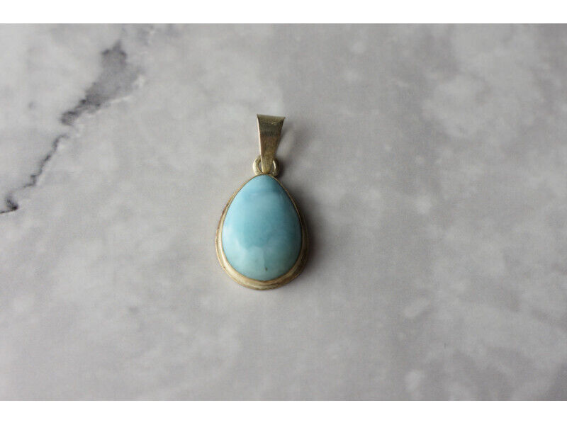 925 STERLING SILVER LARIMAR PENDANT