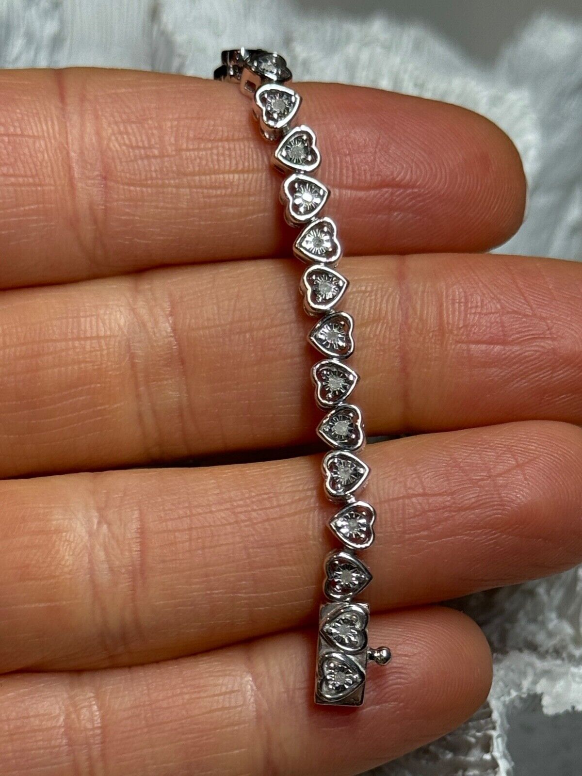 925 STERLING SILVER WHITE SAPPHIRE HEART BRACELET SIZE 7 Inch