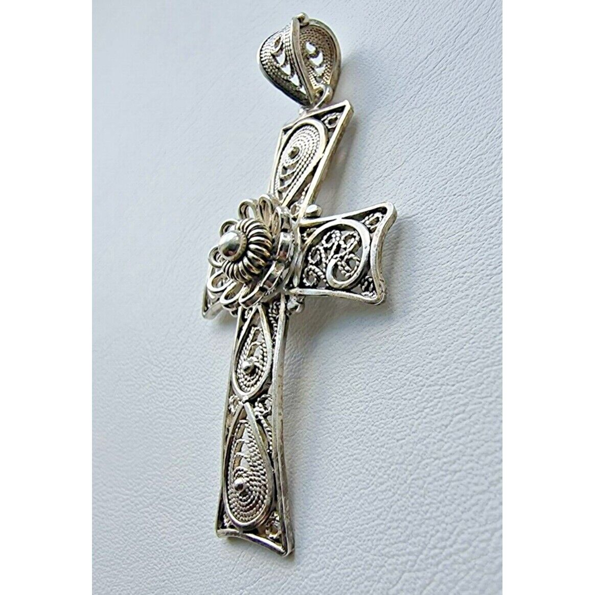 925 STERLING SILVER FILIGREE CROSS FLOWER CROSS  PENDANT AT