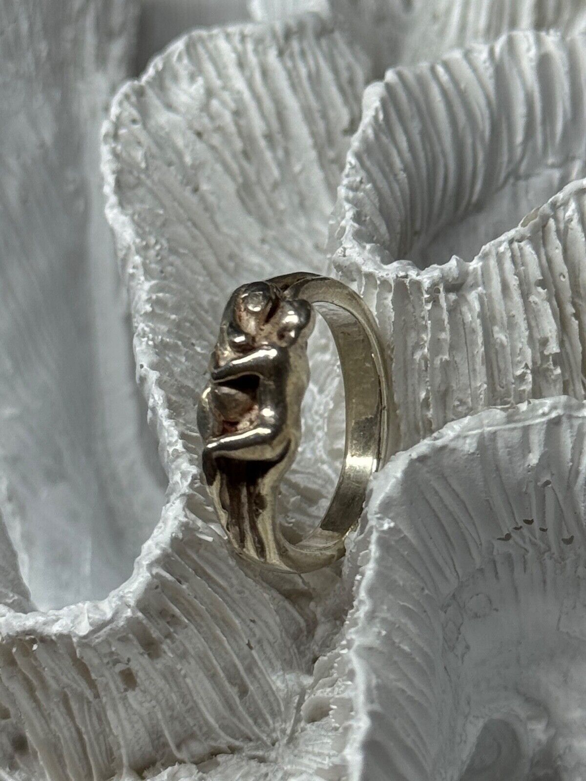 925 STERLING SILVER KAMASUTRA RING SIZE 6