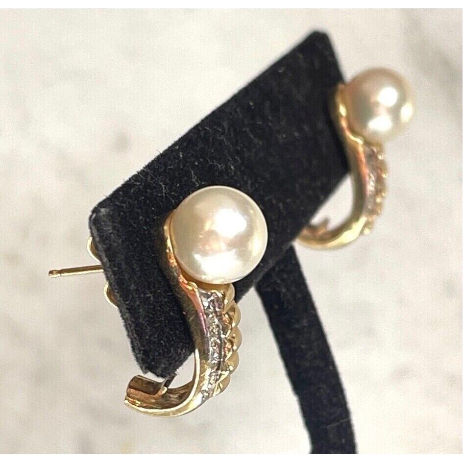 YELLOW GOLD PEARL AND DIAMOND SEMI-HOOP EARRINGS SKY