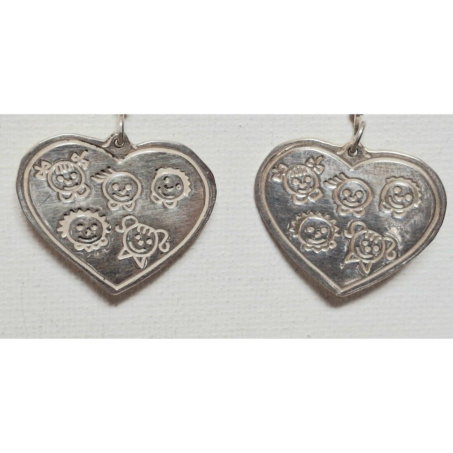 925 STERLING SILVER  KIDS DESIGN  HEART  EARRINGS SKY