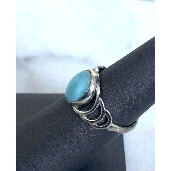 925 STERLING SILVER AND LARIMAR RING SIZE 5.75 SKY